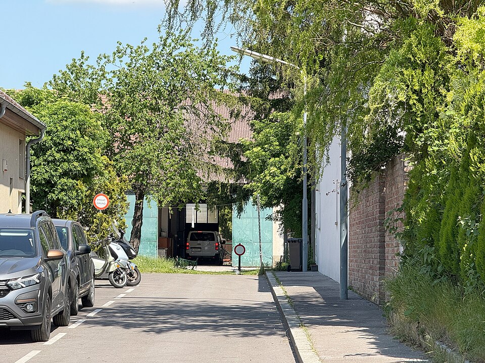 Datei:2025-05-01 Eisenheldgasse img03.jpg