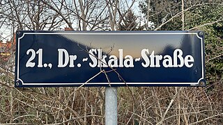 DrSkala-Straße Street-Sign-img02.jpg