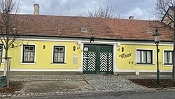 Stammersdorfer Straße 41-43 Weinhof Reichl img02.jpg