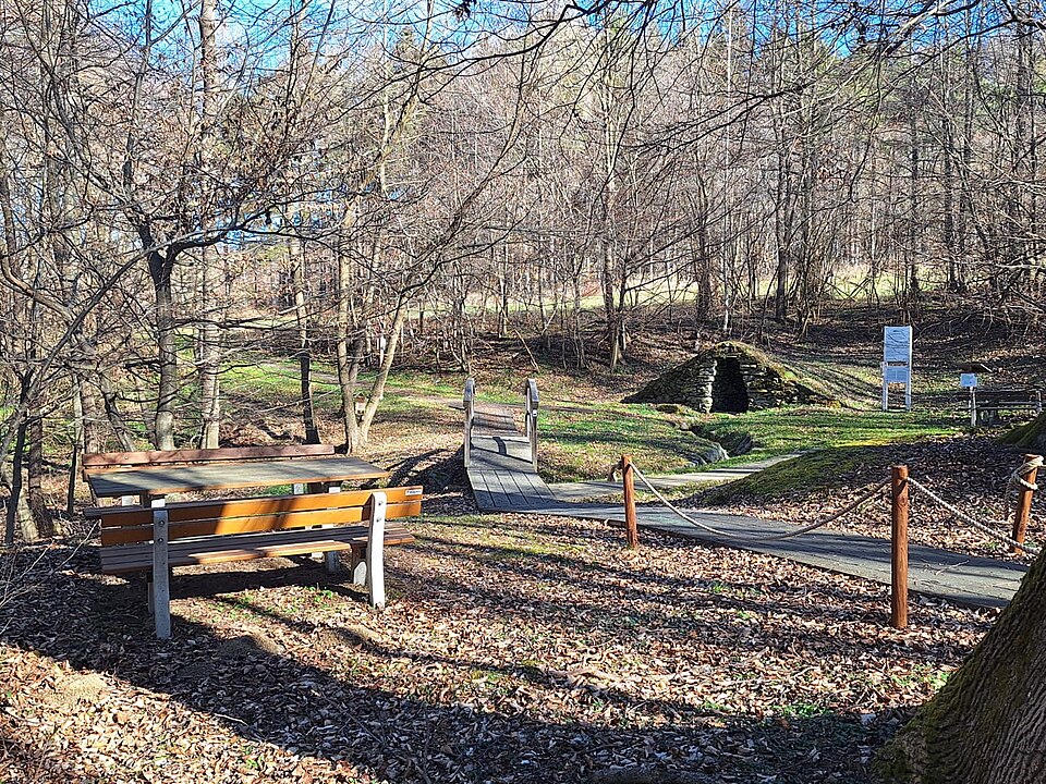 Datei:Koenigsbrunnen Glashuetten 1.jpg