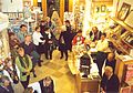 Kalenderpräsentation im Heiligenkreuzer Gwölb am Stephansplatz in Wien. Momentaufnahme von oben.