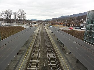 Urstein-Bahnblick in Richtung Salzburg.jpg