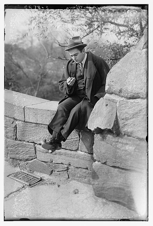 Datei:Pattiena LCCN2014713435.jpg