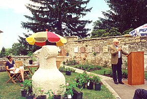 Graf Joh. Lorentz Gudenus, Rosenzüchter und Cornelia Bock liefern die Rosen