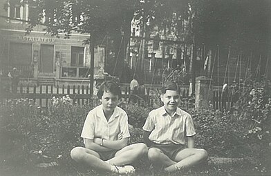 Karin und Helmuth, Enkel um 1960, Renate wurde 1963 geboren