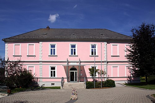 Wolfau - Volksschule (01).jpg