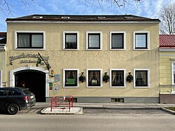 Stammersdorfer Straße 121 Vienna img01.jpg