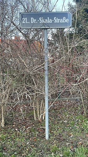 DrSkala-Straße Street-Sign-img01.jpg