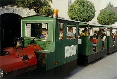 Hofers Zug hat zu Kaisersteinbruch gehört, für Jung und Alt